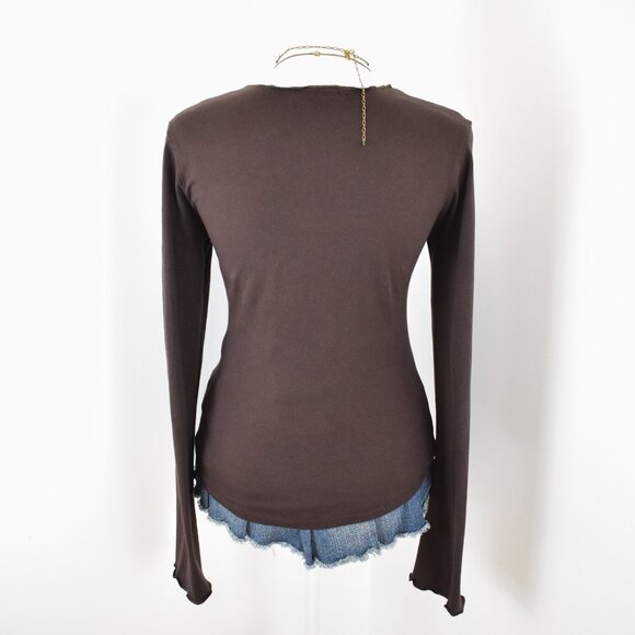 VTG 00s Y2K Old Navy Dark Brown Lettuce Hem V-Neck Long Bell Sleeve Top Sz M - Picture 3 of 6